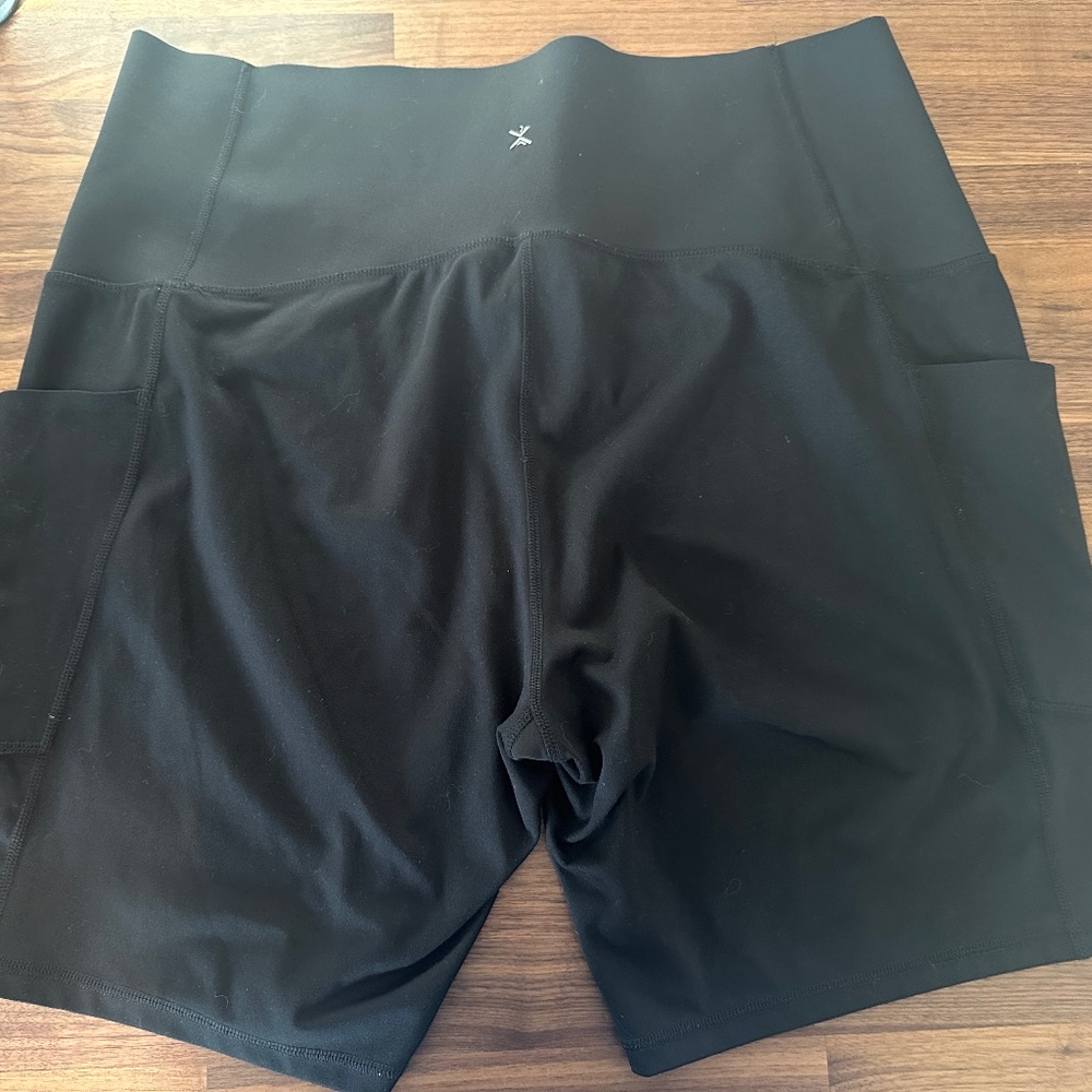 Black Bike Shorts with Pockets - 2X